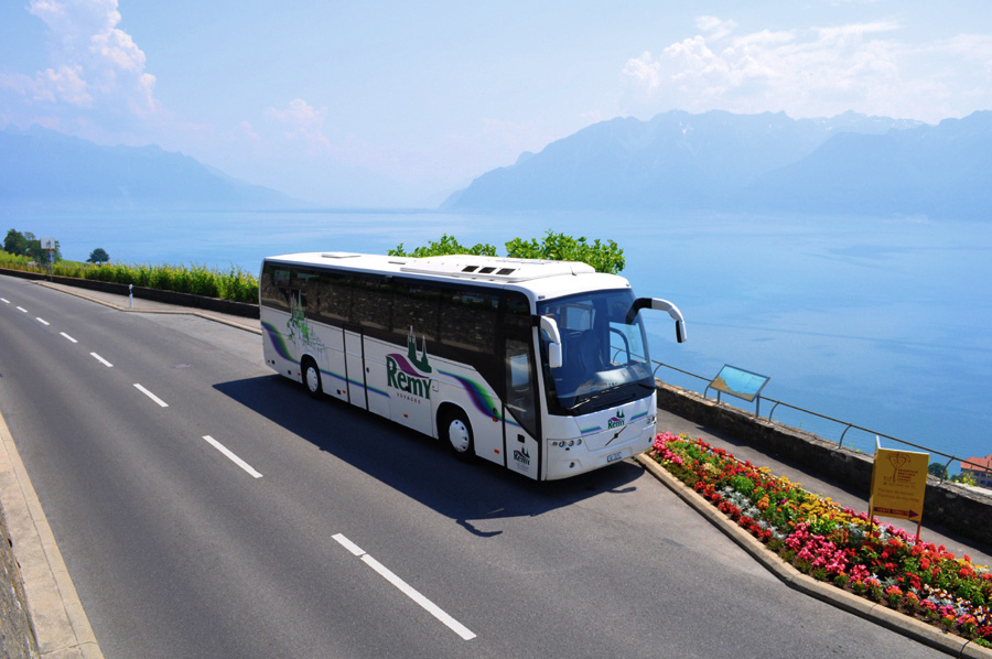 bus-autocar-lavax-voyages-remy copy