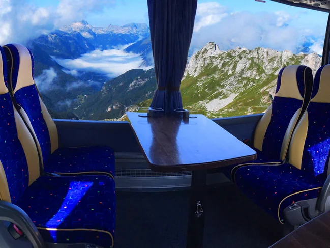 Intérieur autocar Voyages Rémy Lausanne