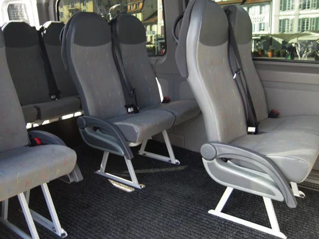 Minibus Mercedes Voyages Rémy Lausanne